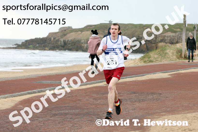 Sand Dancer 10k, South Shields. Photo:  David T. Hewitson/Sports for All Pics